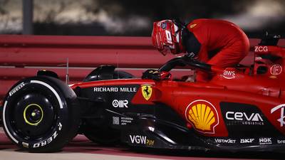 Nieuwe tegenvaller Ferrari: Charles Leclerc loopt bij tweede Grand Prix al tegen forse gridstraf aan