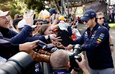 Sergio Pérez voelt zich sterk in strijd met Max Verstappen: ‘Ik geloof echt dat ik net zoveel kans krijg als hij’