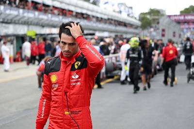 Formule 1-coureur Carlos Sainz dinsdag gehoord over tijdstraf in Australië