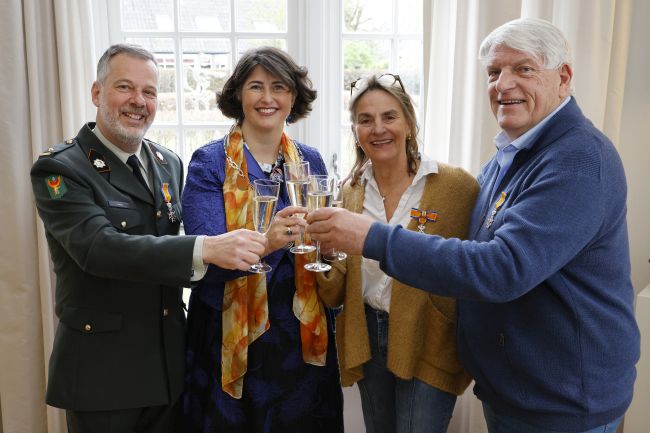 3 Koninklijke onderscheidingen in Blaricum