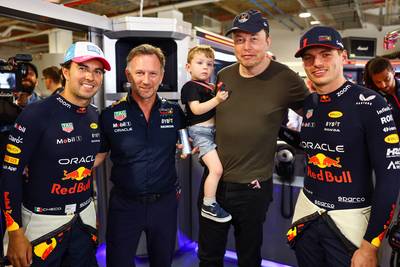 Max Verstappen ook in slottraining op eenzame hoogte, concurrentie gewaarschuwd voor kwalificatie