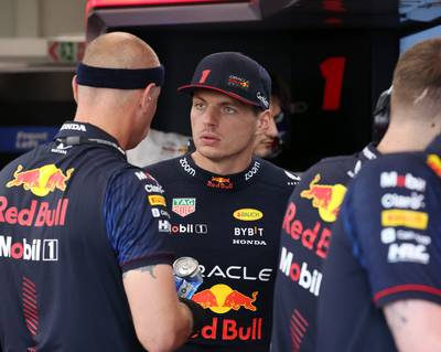 Zorgen voor Max Verstappen na achtste plaats op groot gat? ‘We zijn gewoon slechter dan verwacht’