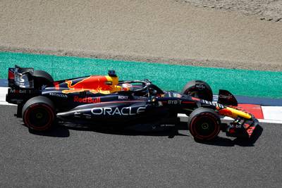 Max Verstappen na nieuwe toptijd grote favoriet voor Japanse pole, McLaren verkleint gat in slottraining