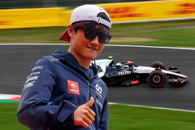 Yuki Tsunoda heeft grote ambities: ‘Samen met Max Verstappen voor de wereldtitel racen, dat zou geweldig zijn’