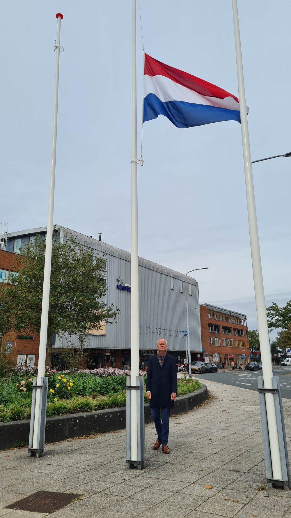 Vlag halfstok voor burgerslachtoffers bij geweld in Israël