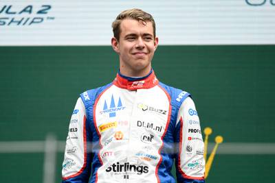 Richard Verschoor keert terug naar oude team en blijft actief in Formule 2