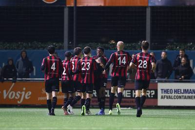 OJC Rosmalen mede dankzij wereldgoals langs OSS‘20 in doelpuntrijk duel tussen topamateurs