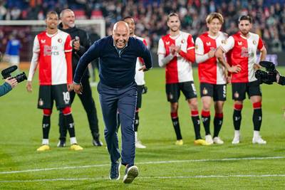 Arne Slot wil in stijl afscheid nemen bij Feyenoord: ‘Dat mensen het oprecht jammer vinden, doet veel met mij’