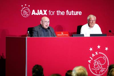 Ajax-commissaris Leo van Wijk legt alle schuld bij Mislintat: ‘Was dominant en duldde geen tegenspraak’