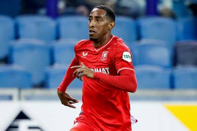 Dick Advocaat haalt bij FC Twente weggestuurde Joshua Brenet bij selectie Curaçao