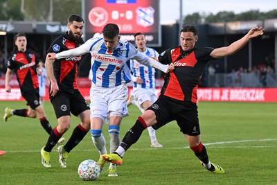 Geen winnaar bij Almere City – Heerenveen, Bakker stopt strafschop Haye in slotfase