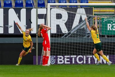 Speelsters FC Twente bezwijken opnieuw onder de druk: nog altijd geen titel