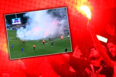 Spelers die met vuurwerk naar eigen fans gooiden op non-actief gesteld: ‘Dit is gevaarlijk gedrag’