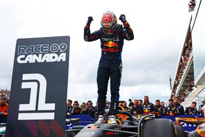 Max Verstappen rekent af met Norris en Russell in heerlijke Canadese GP vol plottwisten