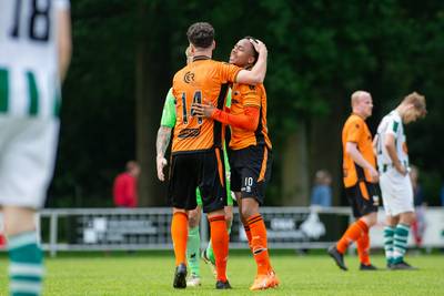 Smitshoek wint play-offs van Achilles Veen en promoveert naar de derde divisie