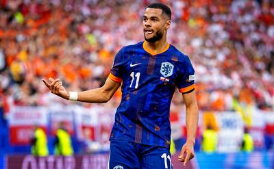 Oranjespelers onder de loep: Denzel Dumfries brengt energie, ‘alles-of-niets’ bij Cody Gakpo