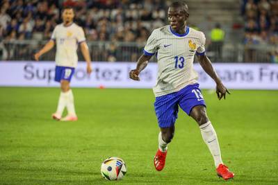 Oranje is gewaarschuwd: N’Golo Kanté heeft in de woestijn niet ingeboet op zijn grootste wapen