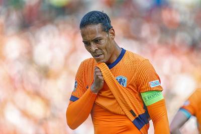 Memphis Depay en Virgil van Dijk kunnen miskleun niet verklaren: ‘Waarom zijn we niet zo agressief?’