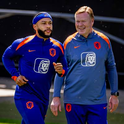 Ronald Koeman geeft duidelijkheid in spitsendiscussie: ‘Zonder een goede Depay is het lastig om ver te komen’