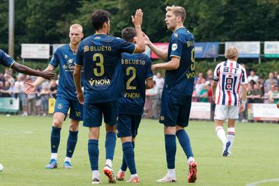 Sparta wint wedstrijd met twee gezichten van Willem II dankzij goals Clement en Lauritsen