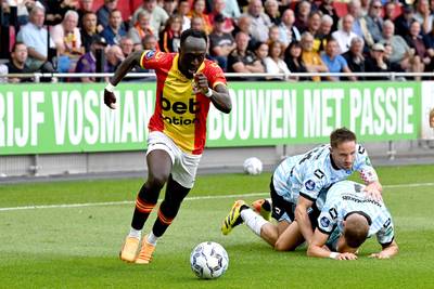 Go Ahead Eagles heeft eerste punten binnen na droomstart, RKC-fans zingen ‘Fraser rot op’