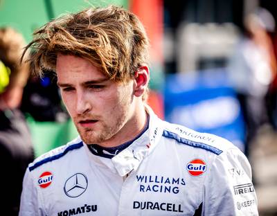 Formule 1-team Williams vervangt Logan Sargeant per direct: ‘Ontzettend zwaar voor hem’