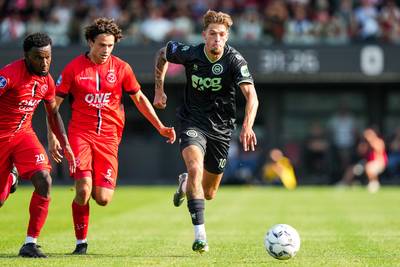 Almere City komt tegen nog altijd ongeslagen Groningen eindelijk van hatelijke nul af