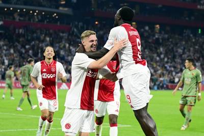 Loting Europa League: Ajax tegen Ziyech en Van Bronckhorst, FC Twente treft Ten Hag en loodzwaar programma voor AZ