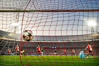 Champions League | Bekijk alle uitslagen en de stand, met PSV en Feyenoord in de achterhoede