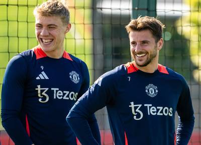 ‘Heel goed nieuws’ voor Erik ten Hag: Rasmus Højlund en Mason Mount terug op trainingsveld Man United