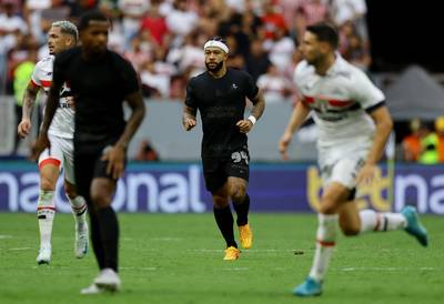 Invaller Memphis Depay onderuit met negental Corinthians in stadsderby