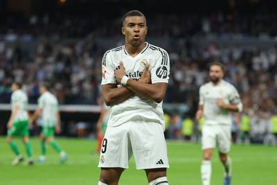 Kylian Mbappé is los in La Liga: ‘Scoren in dit mythische stadion is geweldig’