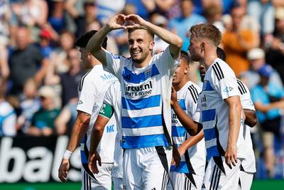 PEC Zwolle grijpt tegen Heracles mede dankzij goal Dylan Vente eerste zege van het seizoen