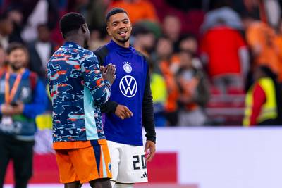 Gehavende Duitsers zien opnieuw speler afhaken voor wedstrijd tegen Oranje