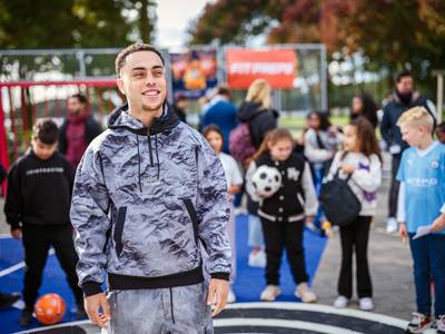 Sergiño Dest laat in zware tijden zijn droom uitkomen: ‘Ik wilde dit in mijn Ajax-tijd eigenlijk al’