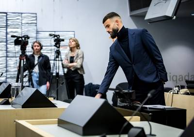 Ex-profvoetballer Rai Vloet is begonnen aan zijn celstraf voor doodrijden van jongetje