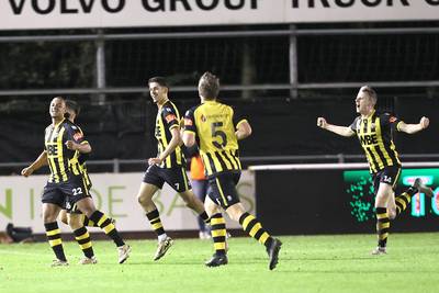 Amateurs stelen show in KNVB Beker: ook Almere City en Roda JC blameren zich in eerste ronde