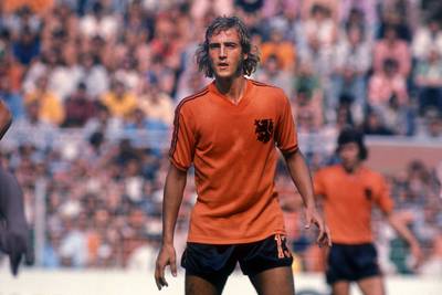 Voetbalwereld rouwt om overlijden ‘held’ Johan Neeskens: ‘Een onvergetelijke voetballer’