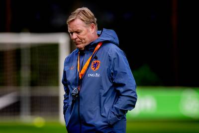 Bezorgde Ronald Koeman wil front tegen volle speelkalender: ‘Ik heb nu niet het idee dat UEFA en FIFA luisteren’