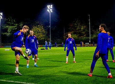 KNVB speelt het steeds wat harder: als het niet in Zeist kan, dan maar ergens anders