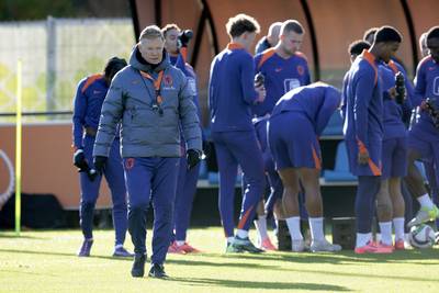 Teun Koopmeiners ontbreekt op trainingsveld Oranje wegens lichte klachten