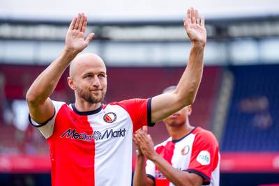 Gernot Trauner na ziekte weer terug op het trainingsveld van Feyenoord