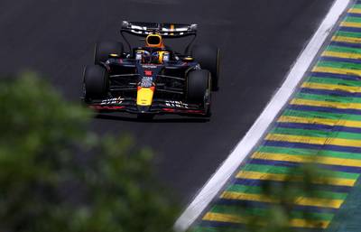 Max Verstappen weet nog niet waar hij staat, Lando Norris klokt snelste tijd in enige training Brazilië