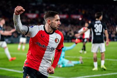 Feyenoord toont veerkracht met spectaculaire zege op AZ