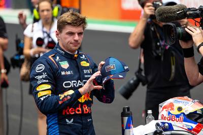 Max Verstappen voelt zich benadeeld na vroege exit in kwalificatie: ‘Dit slaat helemaal nergens op’