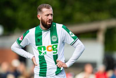 Voormalig Groningen-spits Kevin van Veen ontkent huiselijk geweld in Schotland: ‘Absoluut niets van waar’