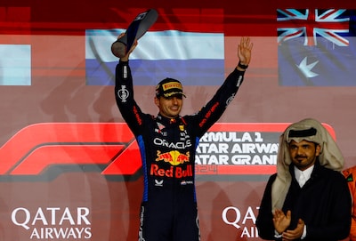 Max Verstappen bekroont ommekeer in Qatar met feilloze zege, straf Lando Norris doet McLaren pijn in WK