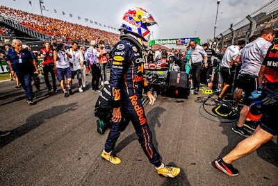 Buitenlandse media betreuren schrappen ‘cultrace’  Zandvoort: ‘Een klap voor Max Verstappen’